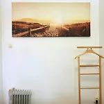 Huoneisto Guestfirst- Relax By The Sea 4 Min To Free Parking *