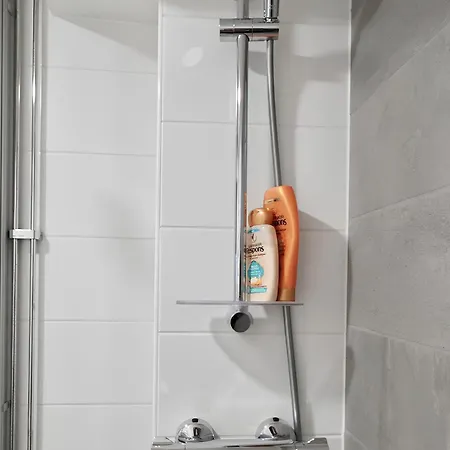 Relax By The Sea 4 Min To Free Parking Apartment