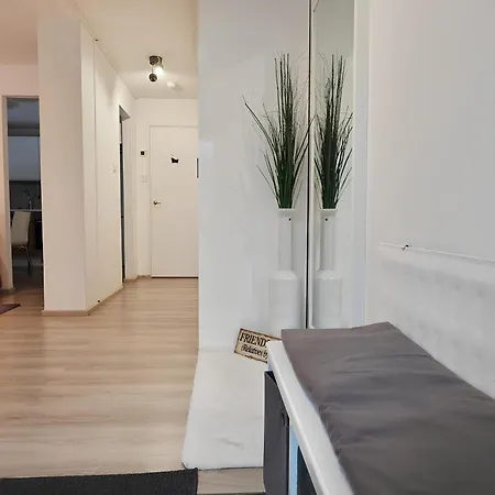 Relax By The Sea 4 Min To Free Parking Apartment Helsinki