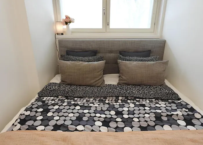 Guestfirst- Relax By The Sea 4 Min To Free Parking