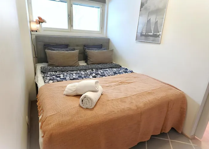 アパート Guestfirst- Relax By The Sea 4 Min To Free Parking ヘルシンキ