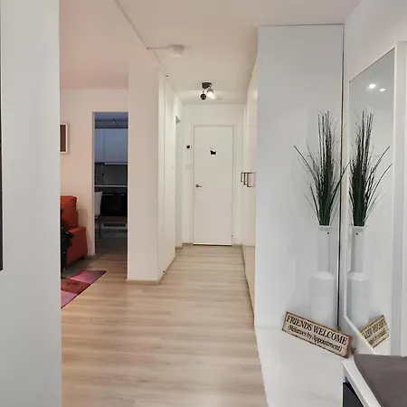 Relax By The Sea 4 Min To Free Parking Helsinki